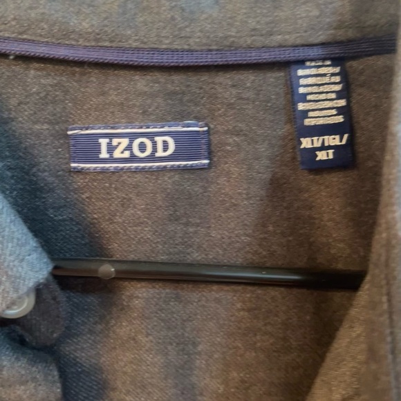 NWT Men’s Izod Temperature Regulating Thermal Shirt - Picture 2 of 5